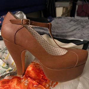Bait Footwear- Petra platform heels